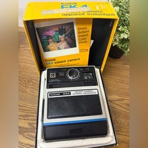 Vintage Kodak EK4 Instant Camera